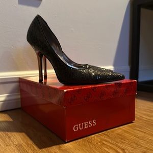 Sexy & sparkling stilettos. Black w silver. Glam for jeans or little black dress